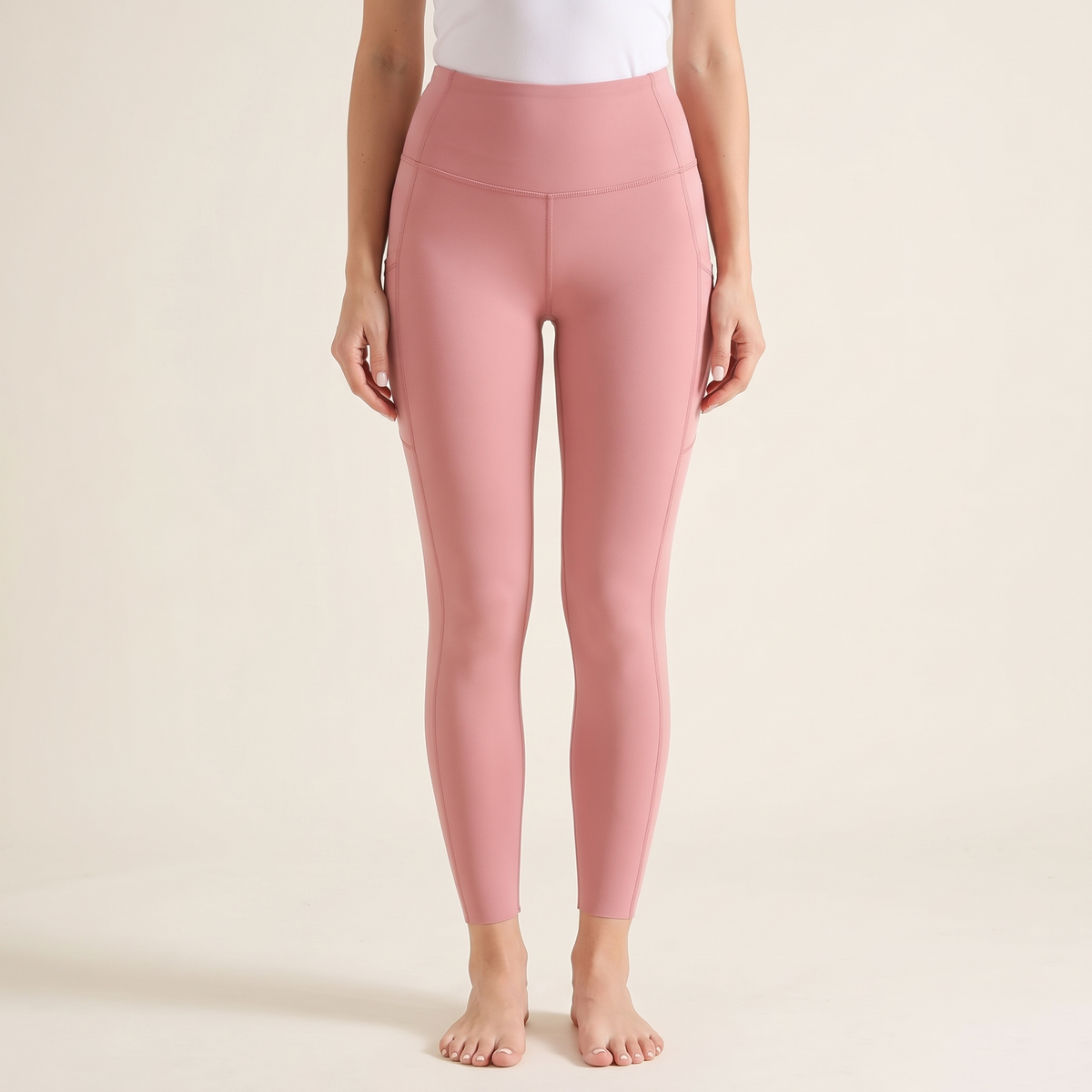 Nylon leggings in pink